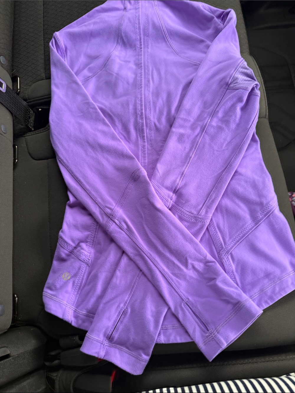 Lulemon RARE Lavender Full-Zip Jacket barley used - Picture 5 of 7